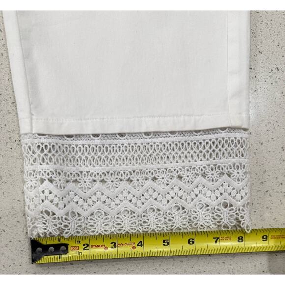 NWT Soft Surroundings Womens Size 8P Wide Leg Cropped Jeans w/ Lace Hem White - Picture 6 of 10